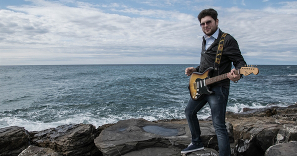 Giovanni-Gandolfo-Eko-Guitars