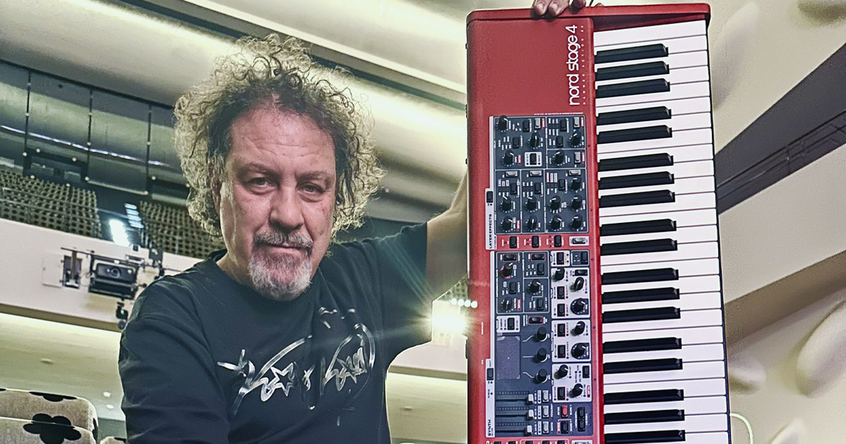 Mario Natale Producer, direttore d’orchestra, arrangiatore e tastierista.