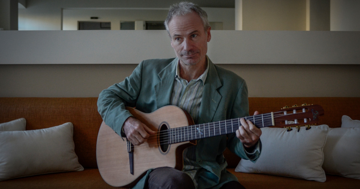 Paolo Mari è un endors per Eko Guitars