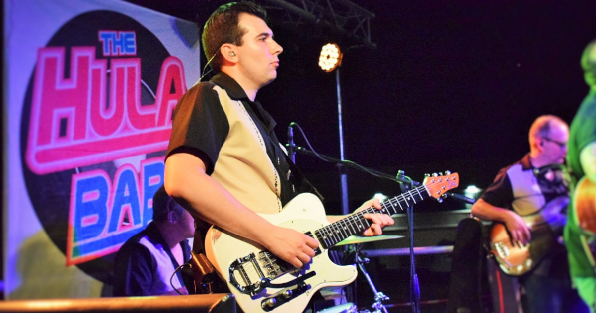 Valerio Giangiorgi è un endorser per Eko Guitars