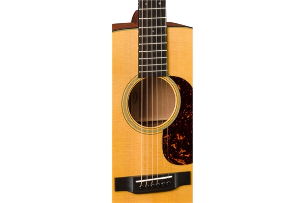 Martin & Co. - 00-18