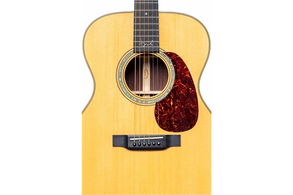 Martin & Co. - 00028 Brooke Ligertwood