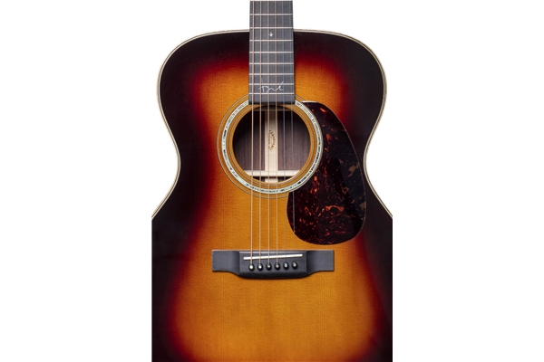 Martin & Co. - 00028 Brooke Ligertwood Sunburst
