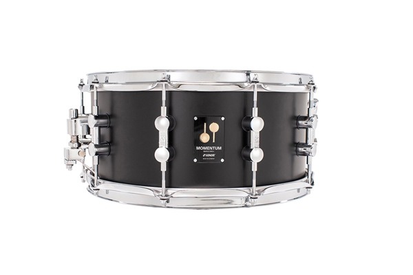 Sonor - Momentum Rullante 14x6.5 in Acero - GT Black Sonor - Momentum Rullante 14x6.5 in Acero - GT Black