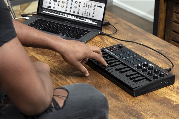 Akai Professional - MPK MINI MKIII BLACK
