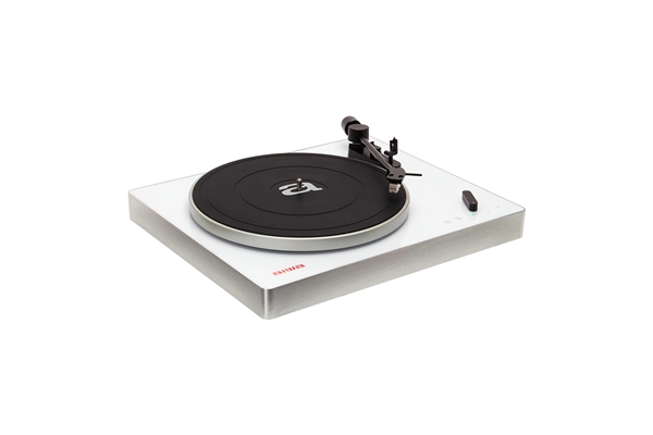 Aiwa - APX-680BT/WT
