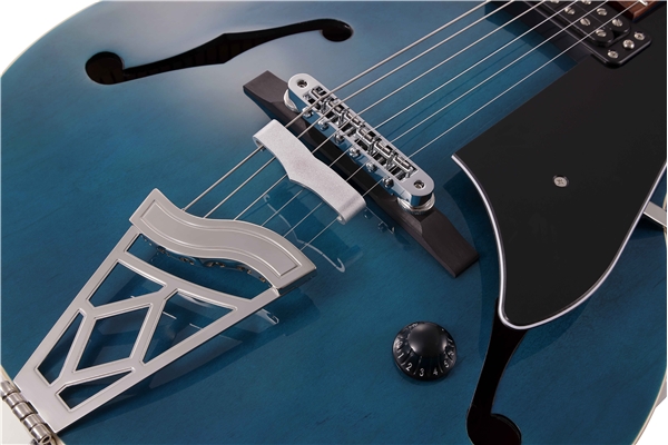 Vox - Giulietta VGA-3D-TB Trans Blue