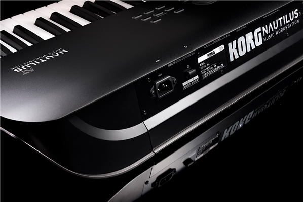 Korg - NAUTILUS-61 AT
