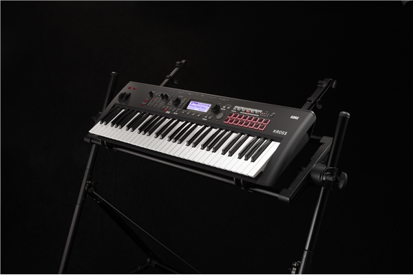 Korg - KROSS 2-61 (Super Matte Black)