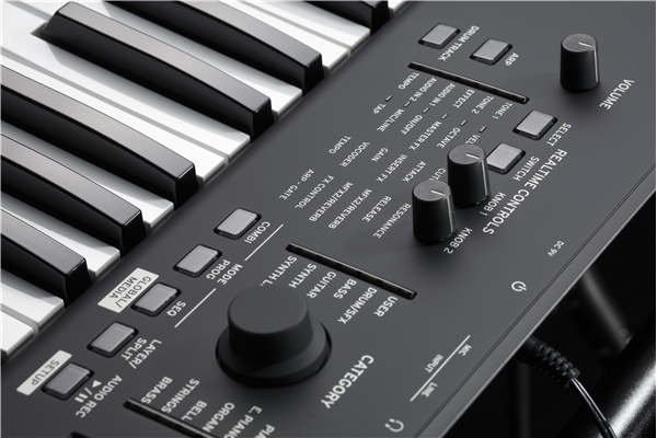 Korg - KROSS 2-61 (Super Matte Black)