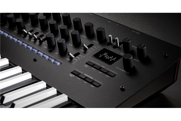 Korg - MINILOGUE-XD inverted
