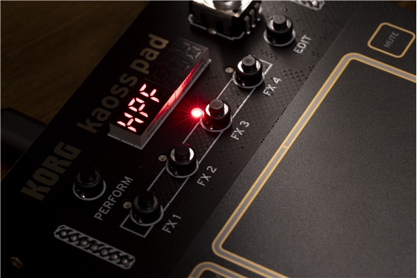 Korg - NUTEKT NTS-3 KAOSS