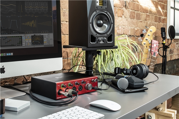 Focusrite - Clarett+ 4Pre