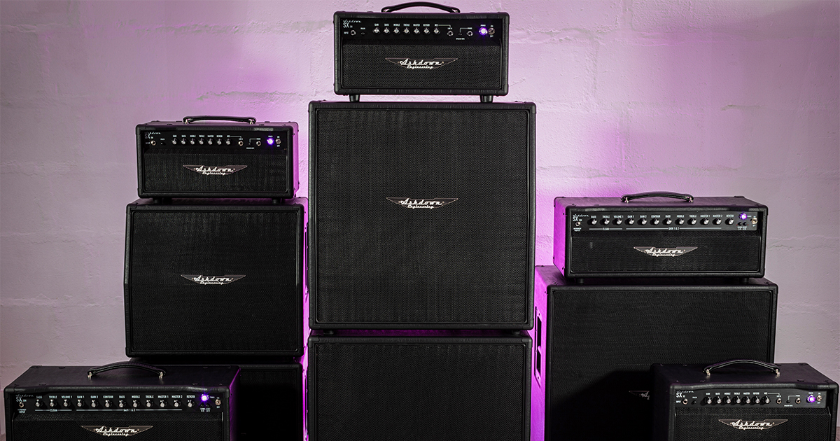 La serie SX di casa Ashdown offre amplificatori per chitarra valvolari moderni e versatili, abbinati a cabinet con diverse configurazioni che si adattano ad ogni esigenza. La serie SX di casa Ashdown offre amplificatori per chitarra valvolari moderni e versatili, abbinati a cabinet con diverse configurazioni che si adattano ad ogni esigenza.