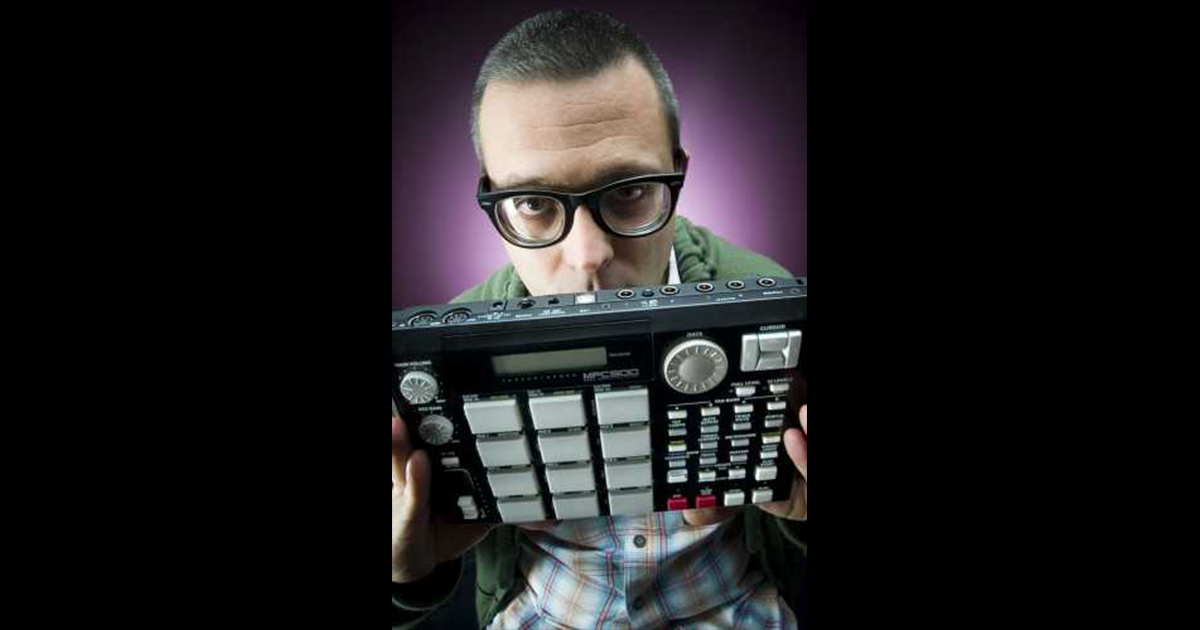 FRANKIE HI-NRG MC Endorser ufficiale AKAI