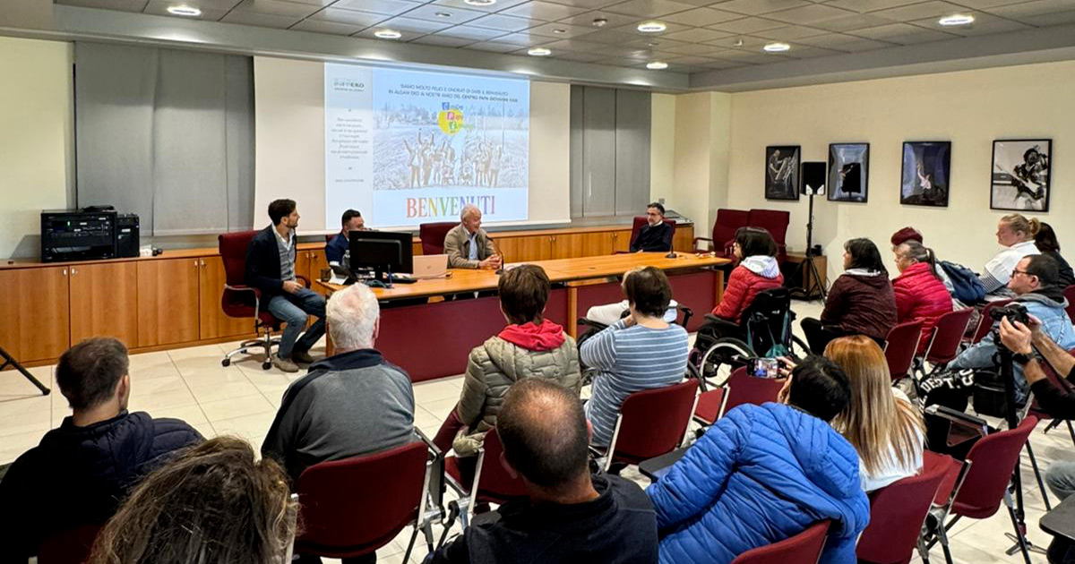 Il Centro Papa Giovanni XXIII in visita ad Algam EKO: un incontro tra musica, inclusione e solidarietà Il Centro Papa Giovanni XXIII in visita ad Algam EKO: un incontro tra musica, inclusione e solidarietà