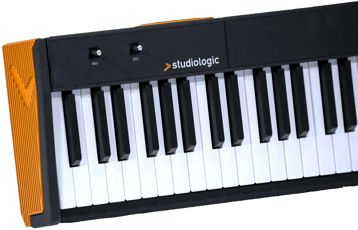 I controlli Metal Stick, l'Aftertouch e i 2 pedali di Numa Compact 2 consentono performance espressive con risultati musicali professionali.